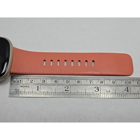 Fitbit Versa 3 FB511 Smartwatch GPS Heart Rate SpO2 Activity Tracker No Charger - Picture 7 of 10